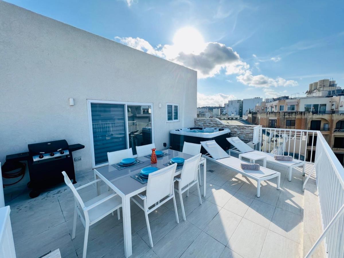 Poseidon Court Penthouse Superior Daire St. Paul's Bay Dış mekan fotoğraf