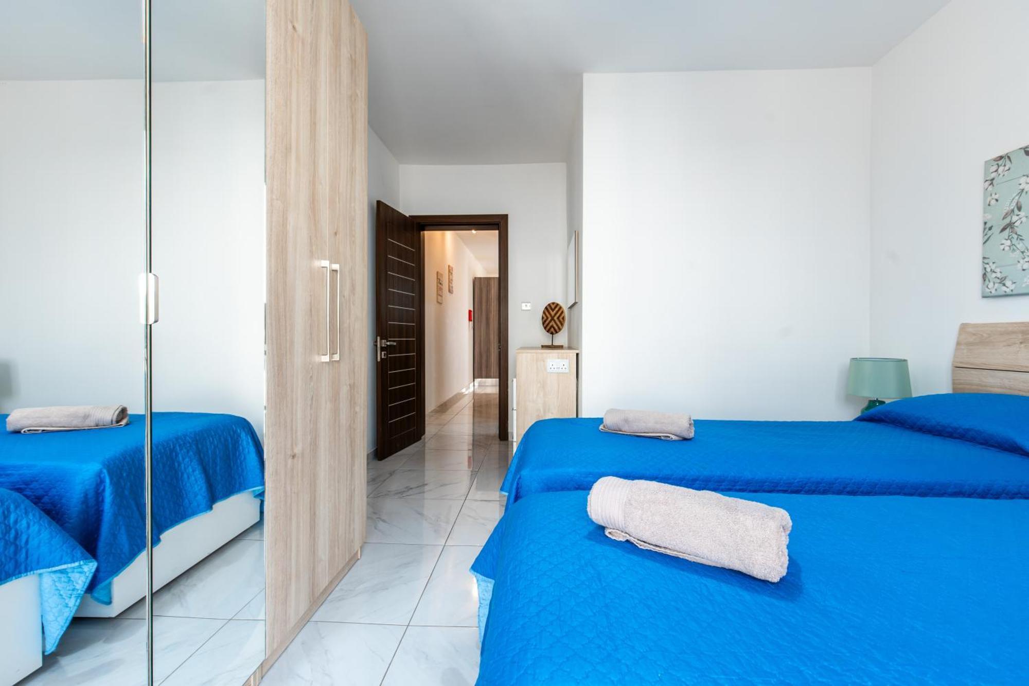 Poseidon Court Penthouse Superior Daire St. Paul's Bay Dış mekan fotoğraf