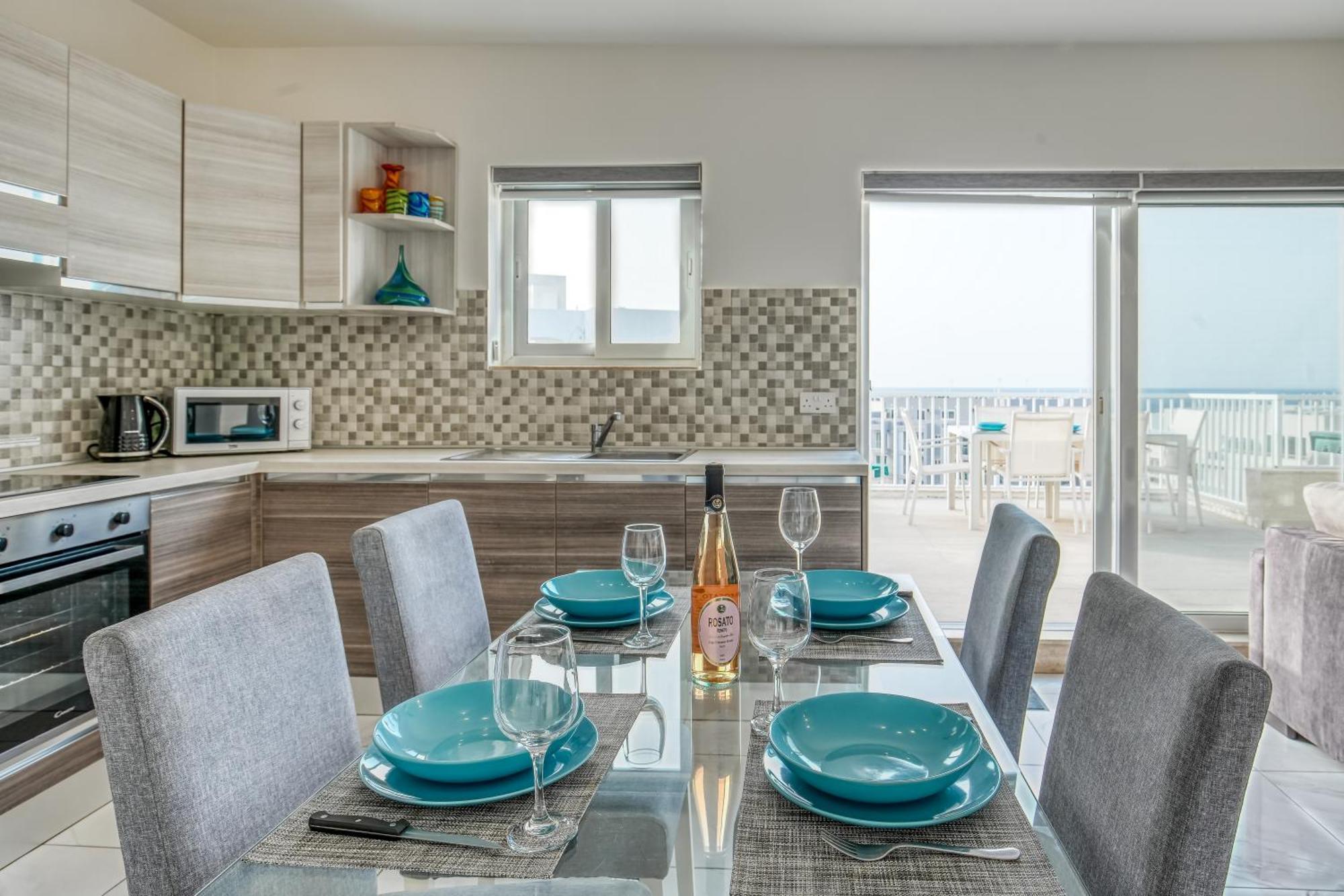 Poseidon Court Penthouse Superior Daire St. Paul's Bay Dış mekan fotoğraf