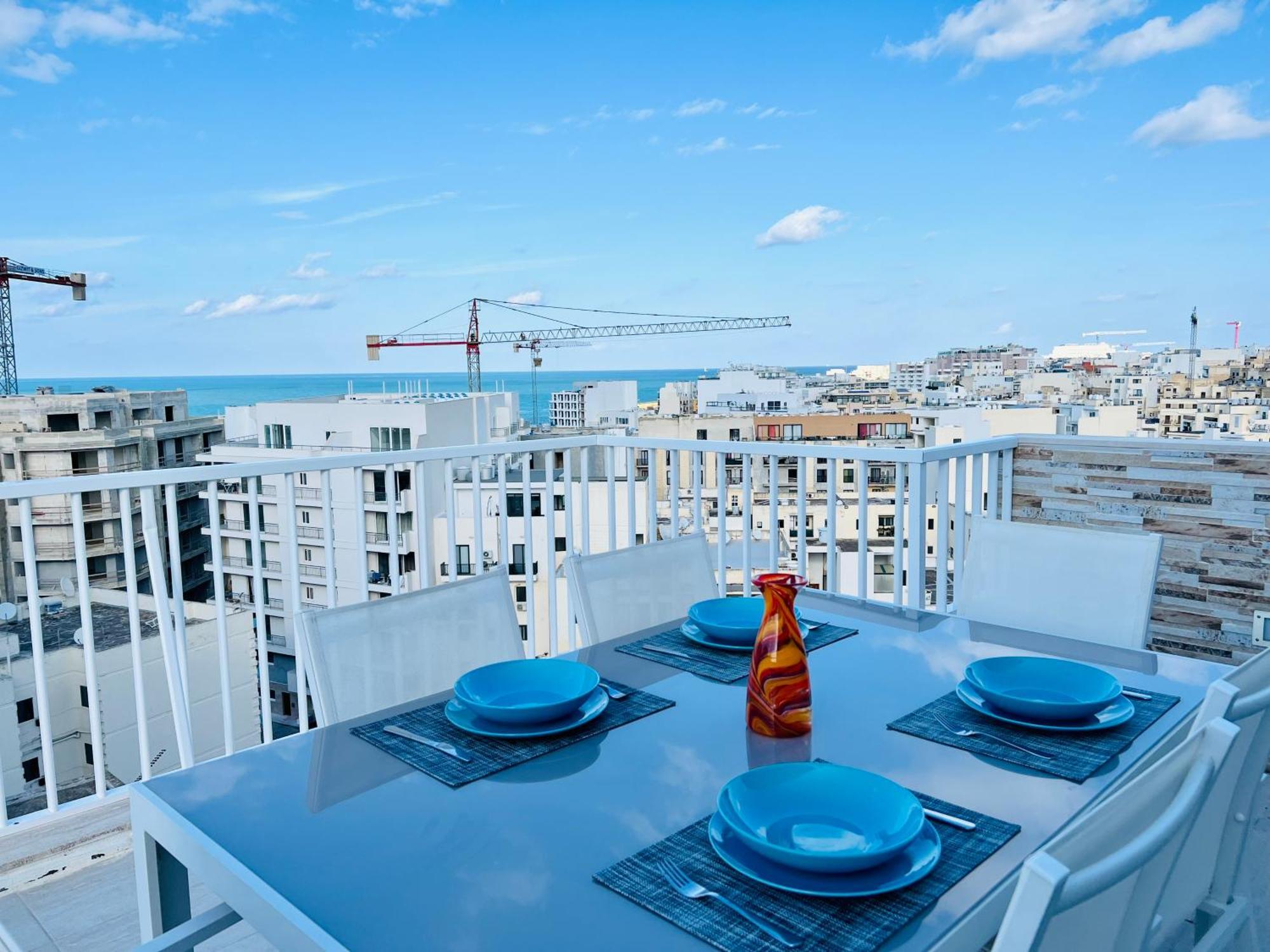 Poseidon Court Penthouse Superior Daire St. Paul's Bay Dış mekan fotoğraf